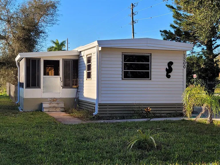 Luxury Downtown Apartment