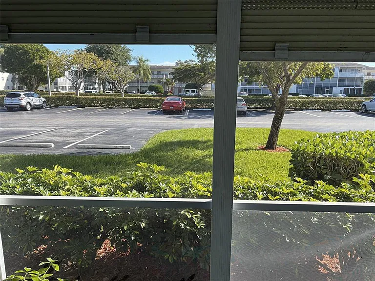 Luxury Downtown Apartment